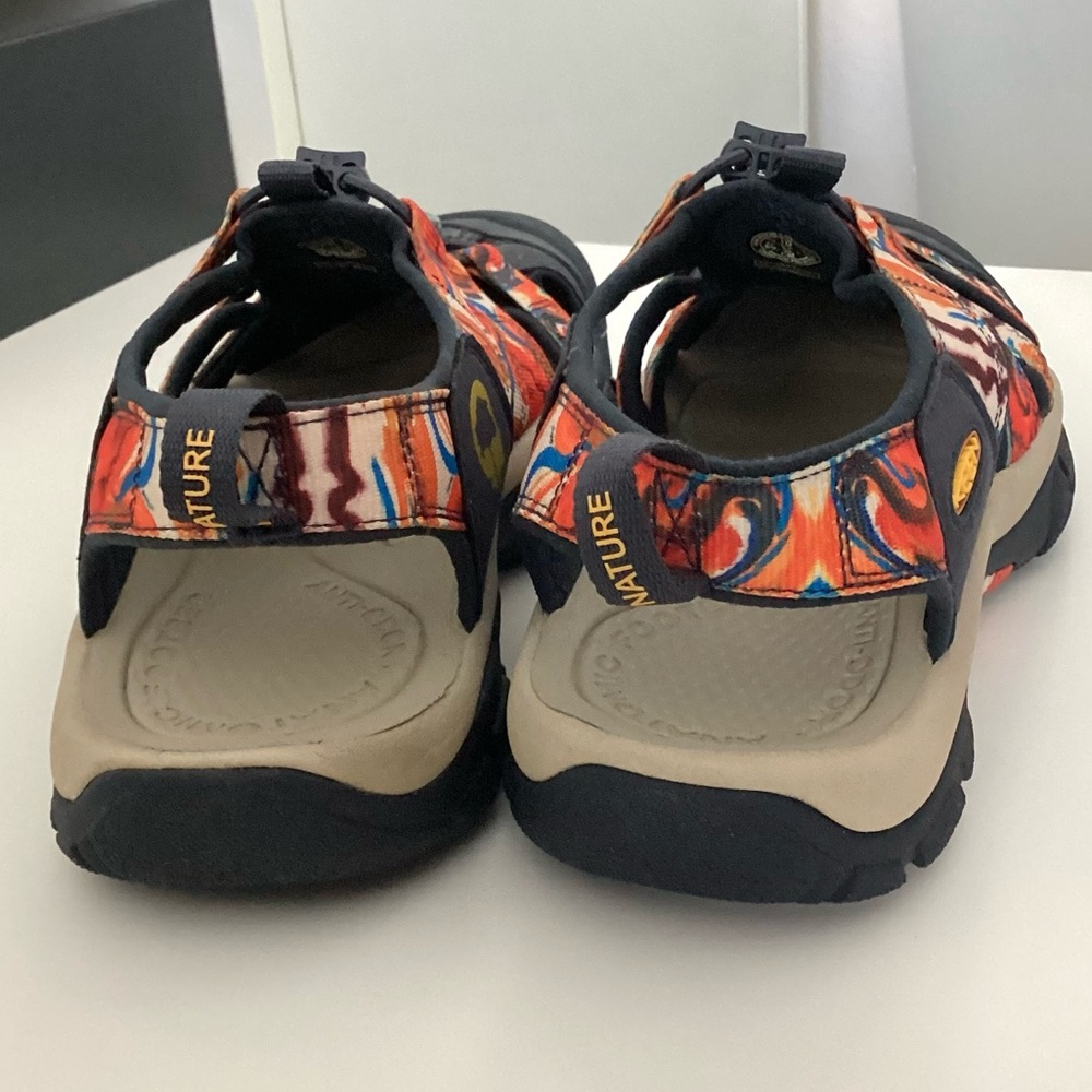 \KEEN\ NWT Men’s Newport H2 Closed Toe Water Sandal - Picture 8 of 13